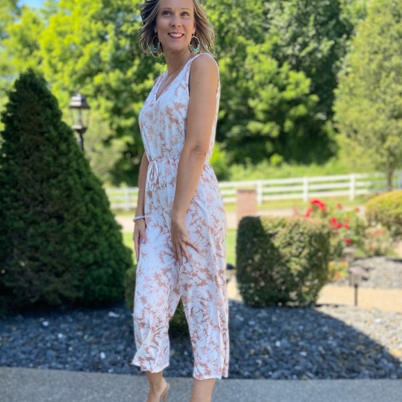 Easy Days Tie Dye Jumpsuit - Picture 5 of 6